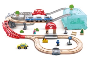 Set de joc Hape Railway World cu cutie de depozitare, 48 de piese, timp de 3 ani