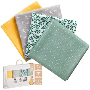 Set de scutece multifunctionale Sophie la Girafe, 4 bucati, 70x70 cm, multicolor