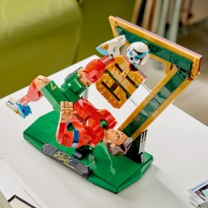 Set LEGO Cristiano Ronaldo Figurina 3D, 854 piese, Decoratiune pentru camera - Img 2