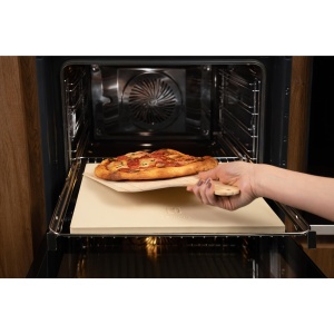 Set Pizzerie Electrolux E9OHPS1 cu piatra refractara, spatula si cutter - Img 4