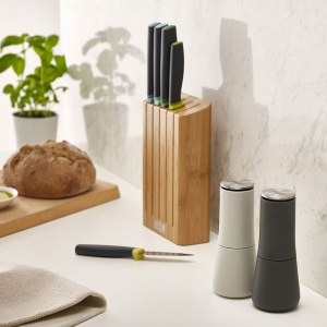 Set rasnite sare si piper Joseph Joseph Milltop ceramic reumplere usoara albgri - Img 6