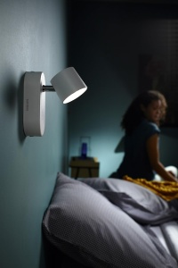 Spot LED de perete Philips myLiving, 3W, alb, lumina calda, cap rotativ - Img 2