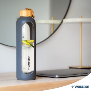 Sticla de apa Wessper ActiveMax 1L din sticla borosilicata, gri, cu capac din bambus - Img 7