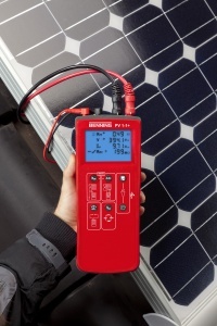 Tester instalatii fotovoltaice Benning PV 1-1 cu afisaj clar si USB - Img 4