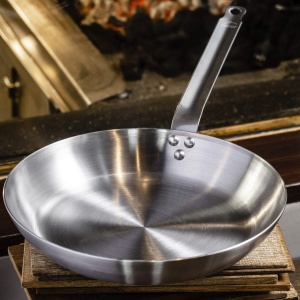 Tigaie din fonta LACOR, 28 cm, gri, durabila si usor de curatat - Img 4