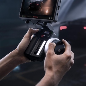 Unitate de Control DJI Focus Pro, Comunicare RF, FIZ, 160m, 555g - Img 5