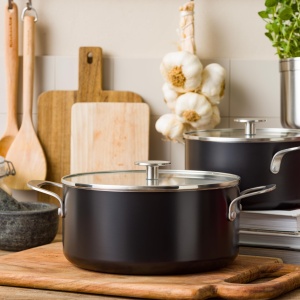 Vase de gatit KitchenAid Brater din aluminiu, 20 cm, 3,11 L, negru - Img 2