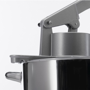 Westmark SpatzlePotato Ricer Ambalaj retro Aluminiu turnat sub presiune 41 x 93 x 11 cm Spatzlepress Argintiu 6110RT60 - Img 6