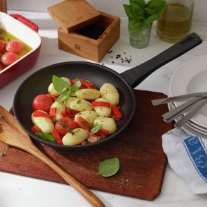 Wok ZWILLING Madura Plus 30cm Stay-Cool Maner Ergonomic Compatibil Inductie - Img 6