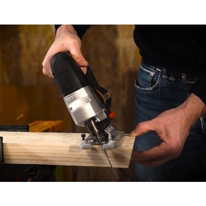 WORX WX479 Pendulum Stroke Jigsaw WX479 750W - Ferastrau de mana cu cursa pendulara de 4 ori pentru taierea precisa si controlata a lemnului metalului - Img 8