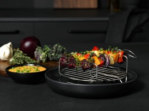 AEG AAFEK1 Kit de extensie pentru friteuza cu aer AF6 (matrita multifunctionala, gratar pentru gratar, spiralizator de legume, set de accesorii, versatil, vase diverse, usor de curatat, otel inoxidabil) - Img 5