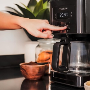 Aparat de cafea Cecotec Coffee 56 Time, 800W, Programati-va cafeaua, Otel inoxidabil, Ecran LCD, Protectie impotriva caderii, Capacitate 1.3L, 12 cani, Oprire automata, Rezervor cu fereastra - Img 7