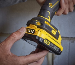 Aparat de gaurit cu percutie Stanley FatMax SFMCD721D2K, 18V, 80 Nm, 2 viteze - Img 8