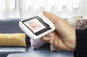 Babyphone cu camera Alecto DVM-64, display 2.4, comunicare bidirectionala - Img 2