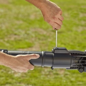 BLACKDECKER BEBLV300 3000W Suflanta Aspirator si Tocator Frunze 3-in-1 cu Rucsac 72L - Img 15