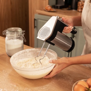 Blender de mana Cecotec PowerTwist 500 din otel. 500 W, 5 viteze plus functie turbo, 3 accesorii: tel, carlig de amestecare si carlig de aluat, design ergonomic - Img 6