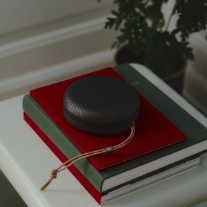 Boxa portabila Bang Olufsen Beosound A1 (3rd Gen) Granite Cald, 24 ore autonomie - Img 2