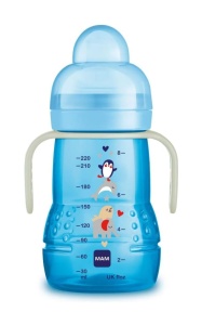 Cana de antrenament MAM Trainer 220 ml, culoare albastru deschis, cu manere luminoase