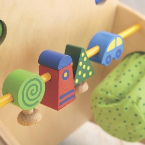Carucior de mers HABA 1000902001 - Stabil, cu jucarii si sezut, pentru copii de la 10 luni - Img 4