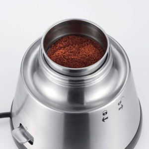 Cloer 5928 Moka Maker, "Espressor electric", 3-6 cani, insertie din otel inoxidabil, oprire de siguranta, supapa de siguranta, comutator de pornire/oprire, 365 W, otel inoxidabil - Img 6