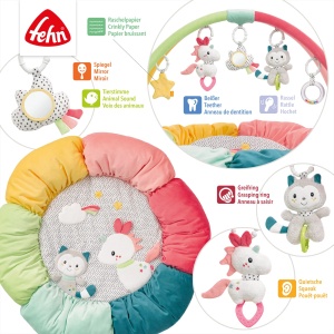 Covor de activitati pentru bebelusi Fehn Aiko si Yuki 85 cm, 5 jucarii detasabile - Img 5