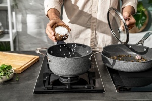 Cratita din aluminiu BALLARINI Salina cu capac din sticla, 24 cm, cu acoperire antiaderenta, pentru toate tipurile de sobe - Img 4