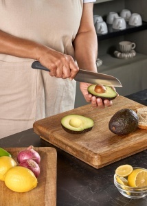 Cutit Santoku Zyliss 17 cm, cu Klinge din Otel Inoxidabil si Maner din Weizenstroh - Img 2