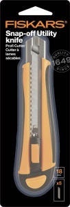 Cutter profesional Fiskars 1004620 18 mm OrangeNegru cu functie automata de incarcare - Img 4