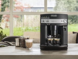 De'Longhi B ESAM 3000 Aparat de cafea complet automat, otel inoxidabil, 1,8 litri, negru - Img 5