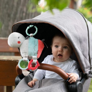 Fehn 059052 Activity Hippopotamus cu inel - jucarie pentru abilitati motorii de agatat cu pandantive interesante pentru a apuca si a scoate sunete - un insotitor perfect pentru bebelusi si copii mici de la 0+ luni - Img 4