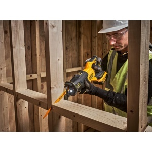 Ferastrau cu acumulator Dewalt DCS382N, 18V, motor fara perii, LED - Img 2