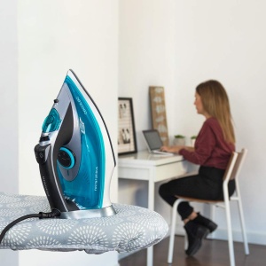 Fier de calcat cu abur Cecotec Fast&Furious 5040 Absolute. Putere mare de 3000 W, abur de 65 g/min, explozie de abur de 230 g/min, talpa cu glisare turbo, mod Eco, sistem de siguranta cu oprire automata, oprire la picurare - Img 6