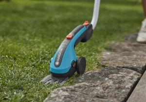 Foarfeca electrica pentru iarba Gardena ClassicCut Li, 8 cm latime, telescopica, cu LED - Img 8