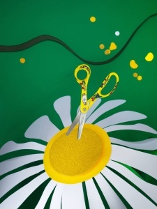 Foarfeca pentru copii Fiskars X Moomin, 13 cm, din otel inoxidabil, design Snorkfraulein - Img 5