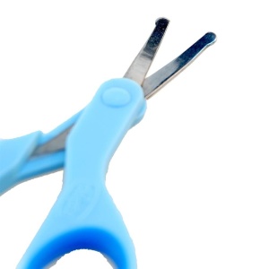 Foarfece de unghii Chicco pentru bebelusi si copii, foarfece pentru bebelusi din otel inoxidabil cu lame curbate si varfuri rotunjite, husa de protectie, maner din cauciuc antiderapant - accesorii pentru bebelusi pentru nou-nascuti de la 0 luni - Img 3