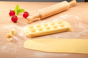 Formator Ravioli Tescoma pentru 10 ravioli, plastic rezistent - Img 4
