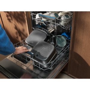 Friteuza cu aer cald Electrolux EAF3B, 3 l, 1300 W, negru - Img 5