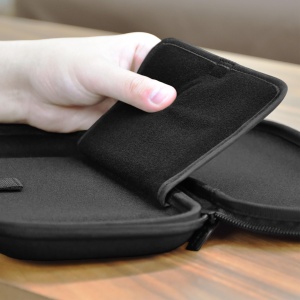Geanta Protectie Hori Slim Tough pentru Nintendo Switch 2, Neagra, Capacitate 10 Jocuri - Img 6