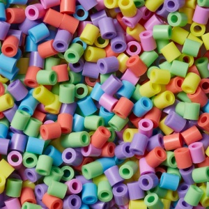 Hama Perlen 209-50 Set 3000 Perle Midi Pastel Mix Creativitate si Distractie pentru Familie - Img 2