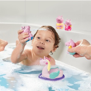 Jucarie de baie TOMY Toomies Peppa Pig cu figurine si unicorn, pentru copii 18 - Img 3