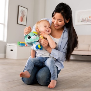 Jucarie multifunctionala Lamaze 3-in-1 Clip Go Bear albastru pentru copii 0-24 luni - Img 5
