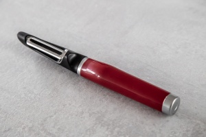 KitchenAid Euro Peeler, Peeler din otel inoxidabil cu lama mobila pentru fructe si legume - Rosu Empire - Img 2