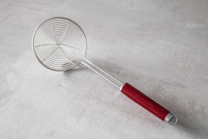 KitchenAid Strecuratoare cu lingura, lingura cu fante din otel inoxidabil - rosu imperiu - Img 4