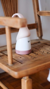 Lampa de veghe copii si bebelusi BEABA lumina blanda functie lanterna autonomie 90 ore roz - Img 3