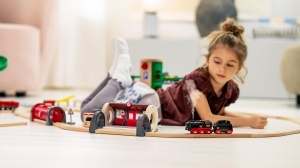 Locomotiva cu aburi BRIO World 33884 cu rezervor de apa si abur real pentru copii 3 - Img 8