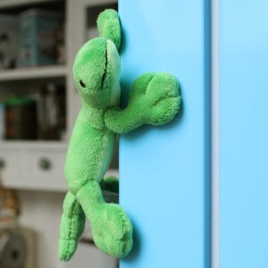 Magnet Gecko Lizzy - Schaffer 3548 - Plus moale, 11 cm, verde - Img 5