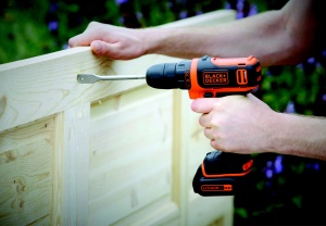Masina de gaurit BlackDecker BDCDD12KB, 10.8V, cu LED, 2 acumulatori - Img 6