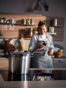 Oala sub presiune Fissler Vitaquick Premium, 6L si 3.5L, din inox reciclat, inductie - Img 7