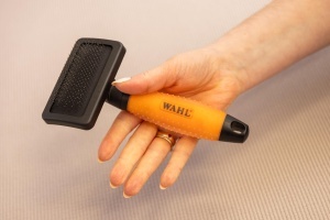 Perie Slicker pentru Caini si Pisici Wahl, Medie, Maner Ergonomic, Perii din Otel - Img 8