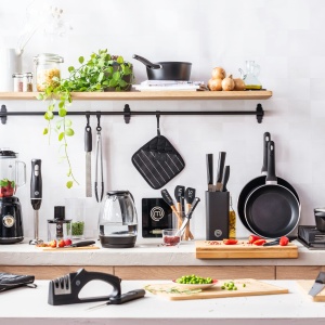 Placa de taiat din bambus MasterChef, 38.5 x 26.5 cm, cu saftranda - Img 8